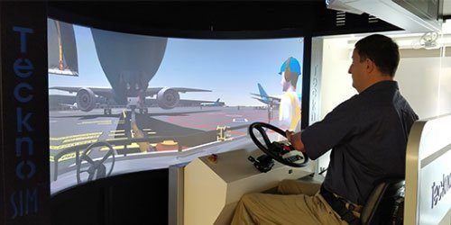 Display System of Aircraft Pushback training Simulators