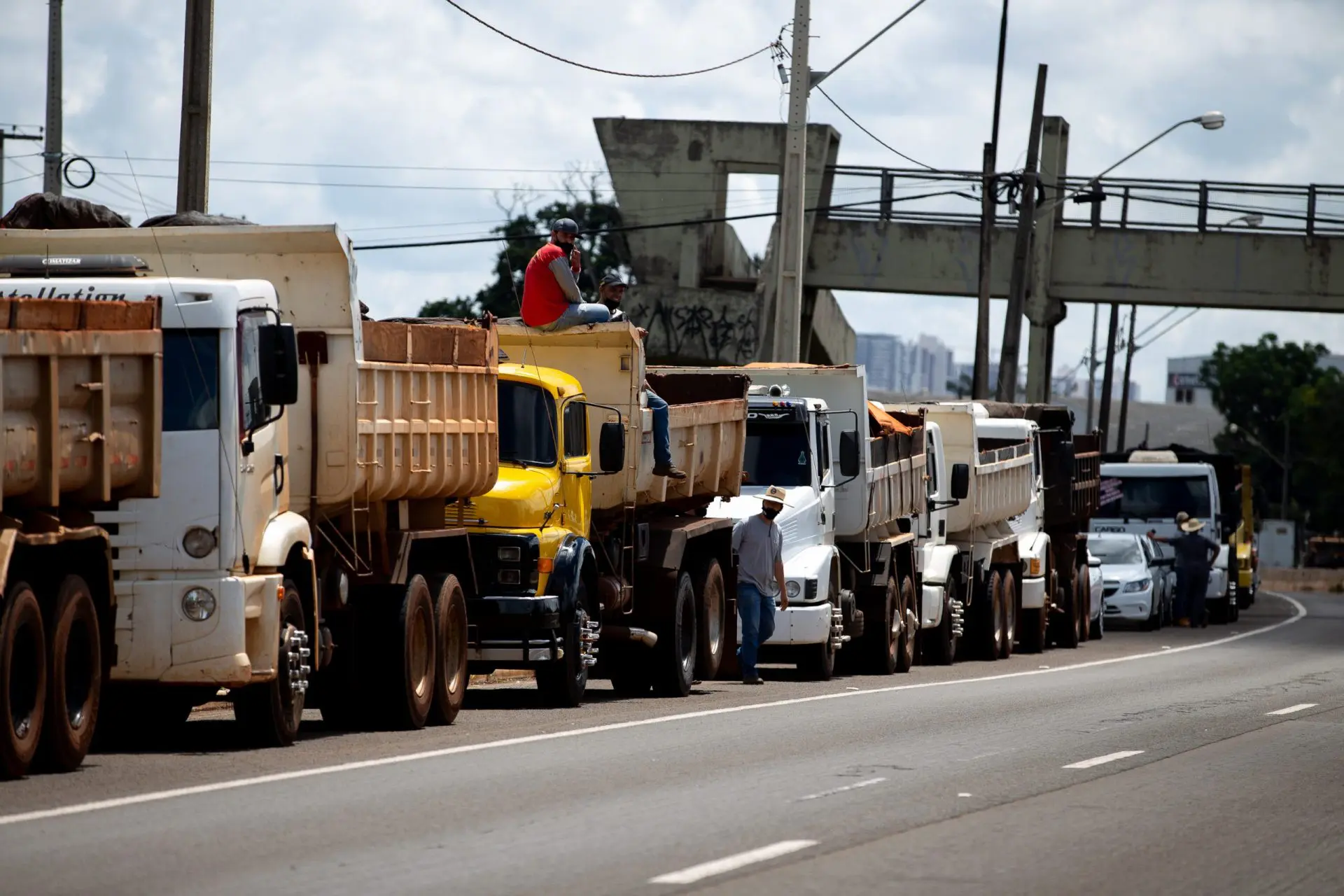 Londrina,,Paraná,,Brasil.,03,,02,,2021.,Truck,Drivers,Strike,On