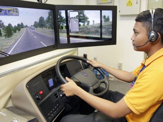 Driver testing simulator