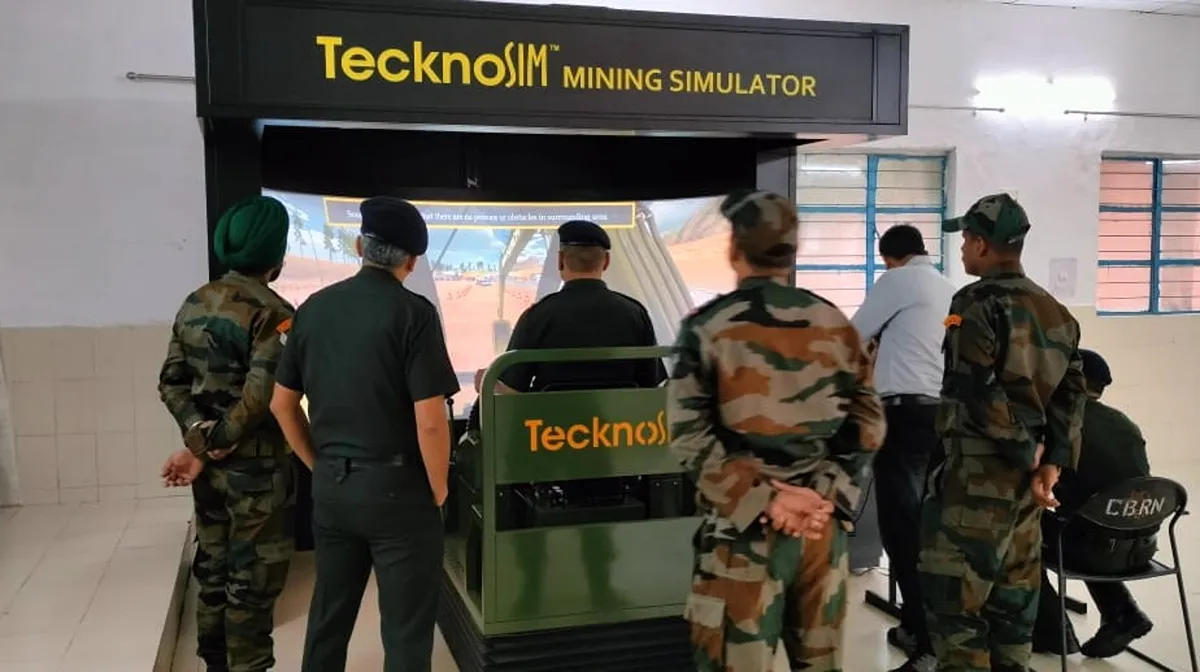 Military Mining and Contruction simulator